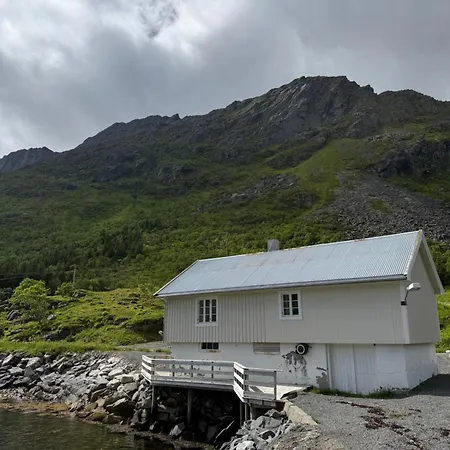 Skjellfjord Lägenhet *